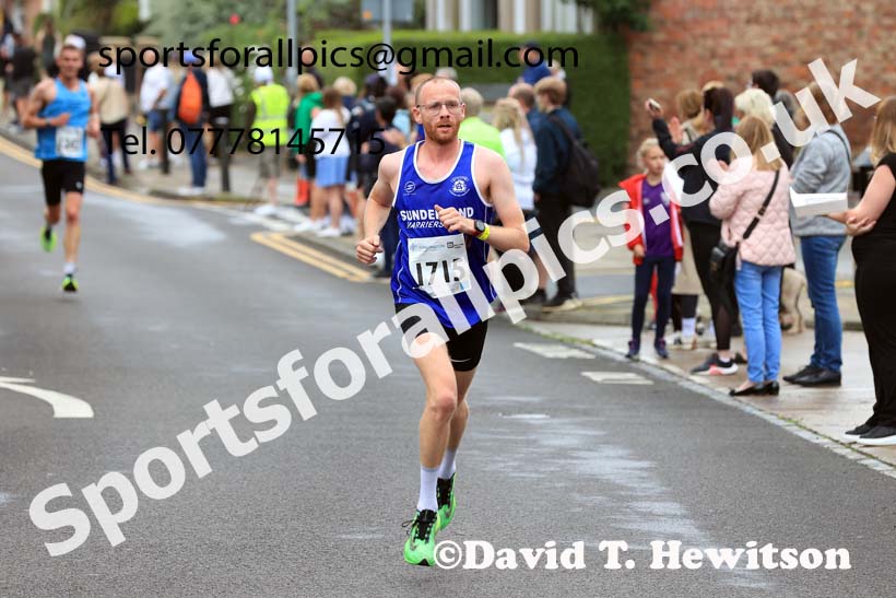 Darlington 10k, 2024 Darlington 10k and Junior 3k Road Race.  Photo: David T. Hewitson/Sports for All Pics
